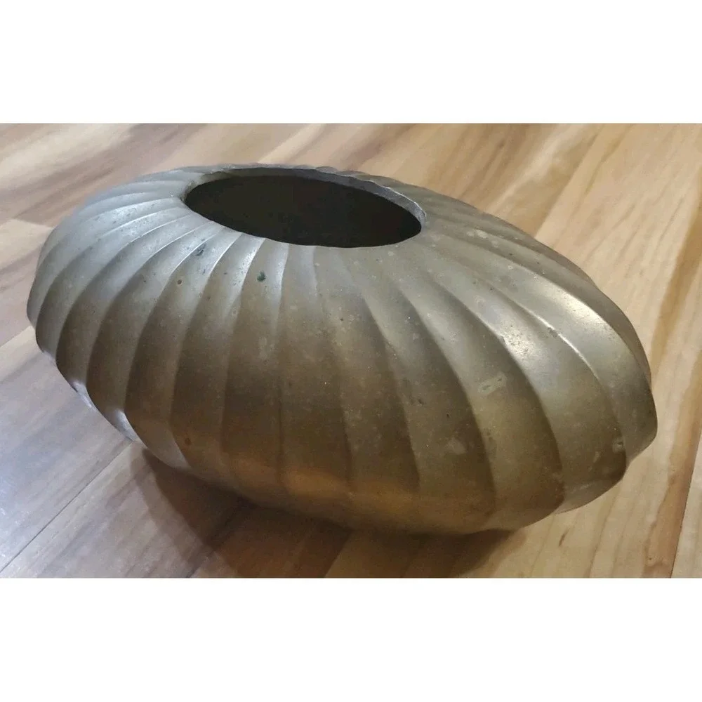 Vintage Solid Brass Oval Ribbed Scallop Vase Planter Decor 12